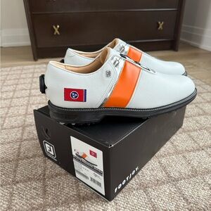 Brand New with Box Mens custom designed Footjoy Golf Shoes TN design size 10